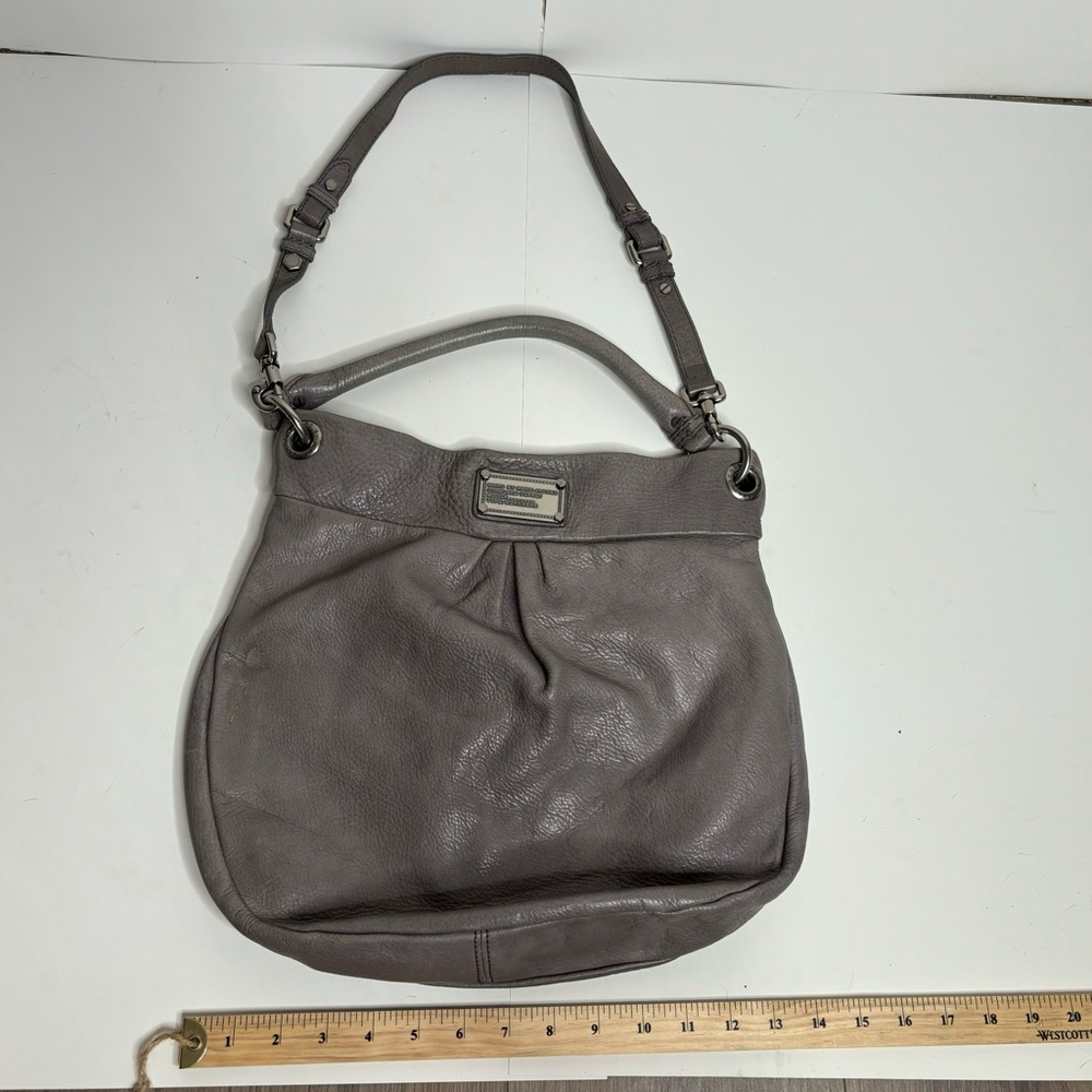 Marc jacobs grey leather large crossbody bag
